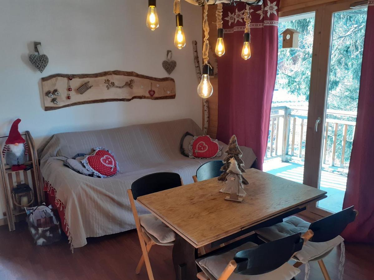 VALFREJUS - Appartement L'Erable Les Chalets de Florence 2 - Chaleureux et fonctionnel - plein centre à côté des télécabines - 4 à 7 pers Esterno foto
