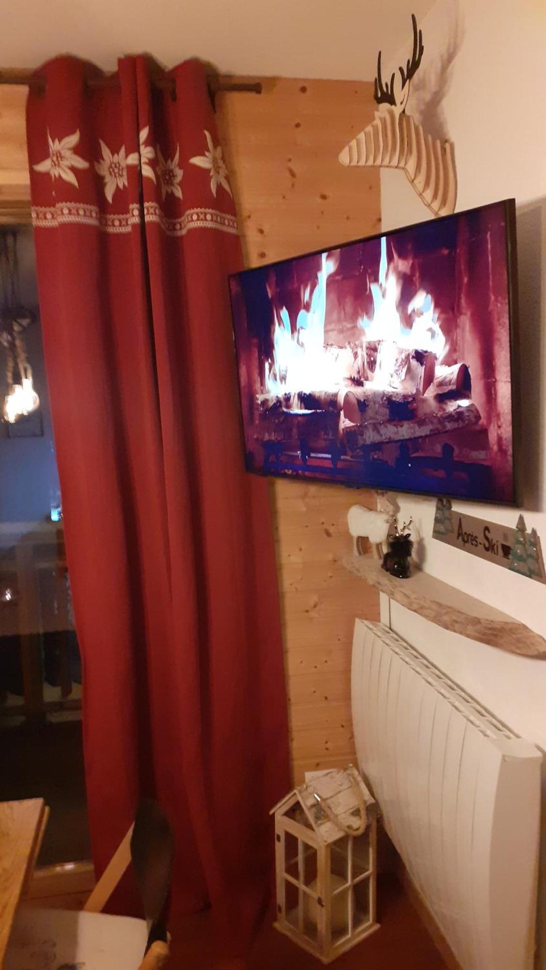 VALFREJUS - Appartement L'Erable Les Chalets de Florence 2 - Chaleureux et fonctionnel - plein centre à côté des télécabines - 4 à 7 pers Esterno foto